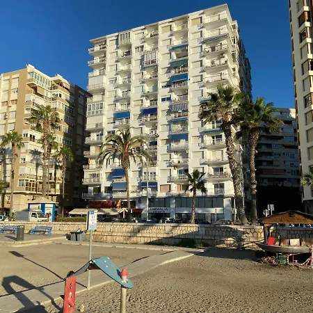 Malagueta Beach Front Mediterranean Apartment Malaga Exterior photo